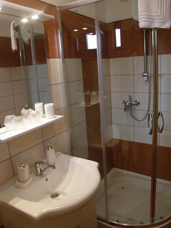 Mokus Panzio Bed and Breakfast Bicfălău Εξωτερικό φωτογραφία